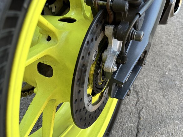 2017 Yamaha MT-09 (FZ-09), серый, 930000 рублей - вид 13