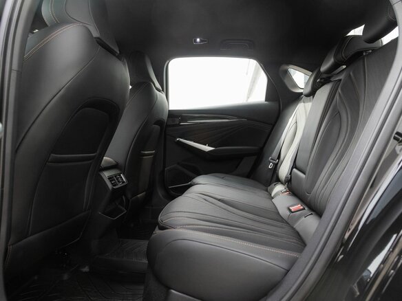 2026 Geely Preface I, чёрный, 3296691 рублей - вид 12