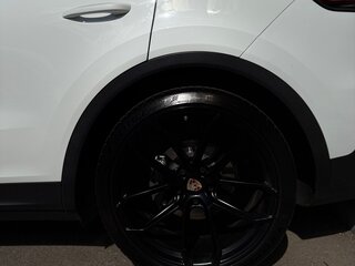 2019 Porsche Cayenne S III, белый, 9000000 рублей, вид 4