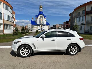 2010 Infiniti FX35 II (S51), белый, 1479222 рублей, вид 3