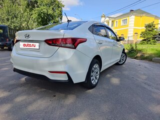 2017 Hyundai Solaris II, белый, 890000 рублей, вид 4