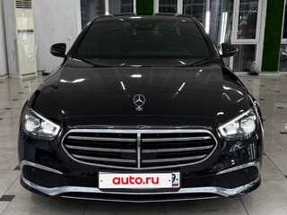 2020 Mercedes-Benz E-Класс 250 V (W213, S213, C238) Рестайлинг, чёрный, 4990000 рублей, вид 4