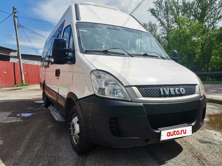 2011 Iveco Daily, белый, 1500000 рублей, вид 1