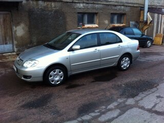 2005 Toyota Corolla IX (E120, E130) Рестайлинг, серебристый, 645000 рублей, вид 1