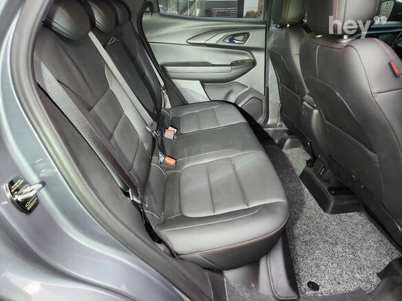 2022 Chevrolet TrailBlazer III, серый, 1920000 рублей - вид 12
