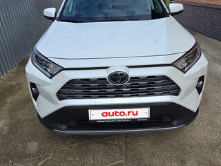 2021 Toyota RAV4 V (XA50), белый, 3900000 рублей, вид 1
