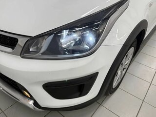 2018 Kia Rio X-Line IV, белый, 1305000 рублей, вид 5