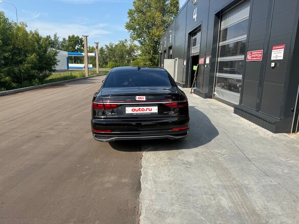 2023 Audi A8 55 TFSI IV (D5) Рестайлинг, чёрный, 10500000 рублей - вид 2