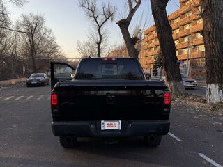 2017 Dodge RAM IV (DS/DJ), чёрный, 3200000 рублей, вид 5