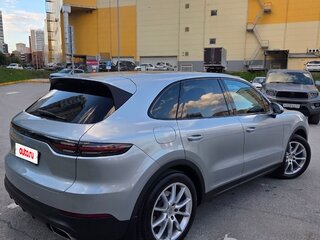 2020 Porsche Cayenne III, серый, 8300000 рублей, вид 5