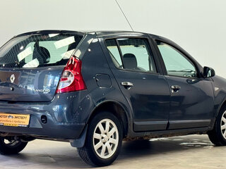 2010 Renault Sandero I, серый, 370000 рублей, вид 4