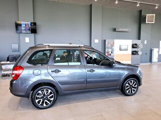 2025 Lada (ВАЗ) Granta Cross I Рестайлинг, серый, 1253000 рублей, вид 3