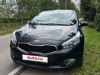 2014 Kia Ceed II, чёрный, 1100000 рублей, вид 2