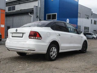 2018 Volkswagen Polo V Рестайлинг, белый, 440000 рублей, вид 4