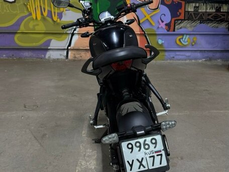 2021 Triumph Trident 660, чёрный, 650000 рублей, вид 4