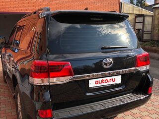 2016 Toyota Land Cruiser 200 Series Рестайлинг 2, чёрный, 6500000 рублей, вид 3