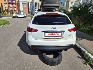2013 Infiniti QX70, белый, 1600000 рублей, вид 5