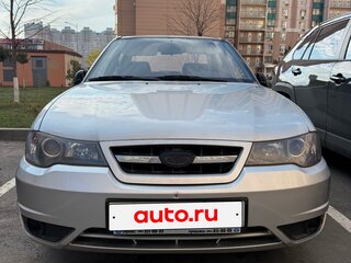 2010 Daewoo Nexia I Рестайлинг, белый, 350000 рублей, вид 1