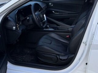 2023 Hyundai Elantra VII (CN7), белый, 1900000 рублей, вид 4