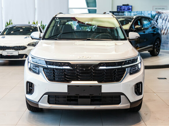 2026 Kia Seltos I Рестайлинг, белый, 3290000 рублей - вид 1
