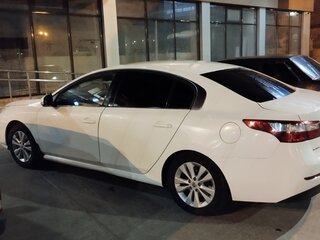 2011 Renault Latitude I, белый, 850000 рублей, вид 3