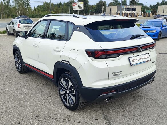 2023 Changan CS35 Plus I Рестайлинг, белый - вид 6