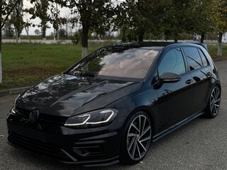 2019 Volkswagen Golf R VII Рестайлинг, чёрный, 4050000 рублей, вид 2