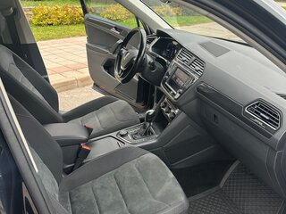 2017 Volkswagen Tiguan II, чёрный, 2250000 рублей, вид 5