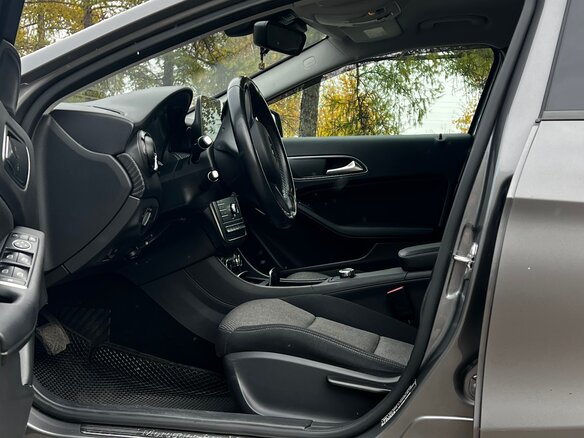 2018 Mercedes-Benz GLA 250 I (X156) Рестайлинг, серый, 2590000 рублей - вид 7