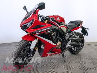 2021 Honda CBR 650R, красный, 925000 рублей, вид 3