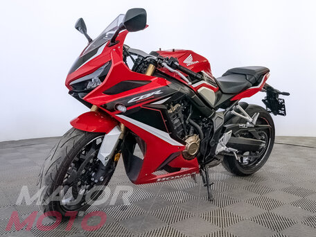 2021 Honda CBR 650R, красный, 925000 рублей, вид 3