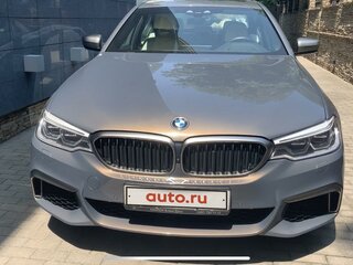 2018 BMW 5 серии M550i xDrive VII (G30/G31/G38), коричневый, 4690000 рублей, вид 1