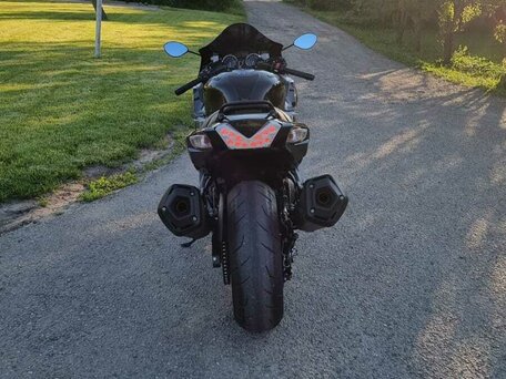 2020 Kawasaki ZZR 1400, серебристый, 1000000 рублей, вид 2