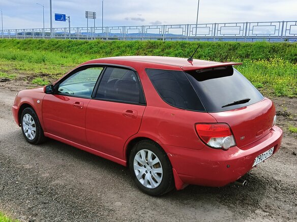 2004 Subaru Impreza II Рестайлинг 1, красный, 365000 рублей - вид 7