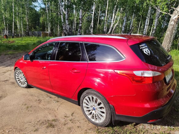 2012 Ford Focus III, красный, 850000 рублей - вид 9