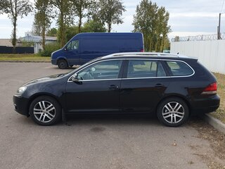 2010 Volkswagen Golf VI, чёрный, 820000 рублей, вид 4