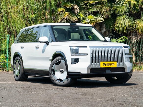 2026 Zeekr 9X 55 kWh (до 3.5 т), белый, 12540000 рублей - вид 3