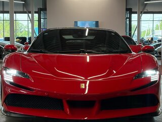 2022 Ferrari SF90 Stradale, красный, 32500000 рублей, вид 2