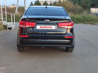 2017 Kia Rio III Рестайлинг, чёрный, 950000 рублей, вид 3