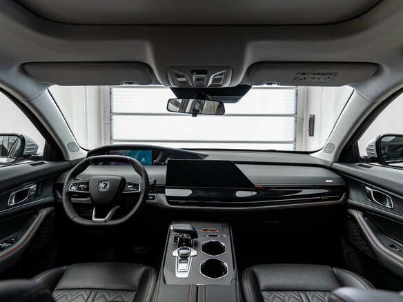 2024 Changan UNI-K, серый, 4699900 рублей - вид 5