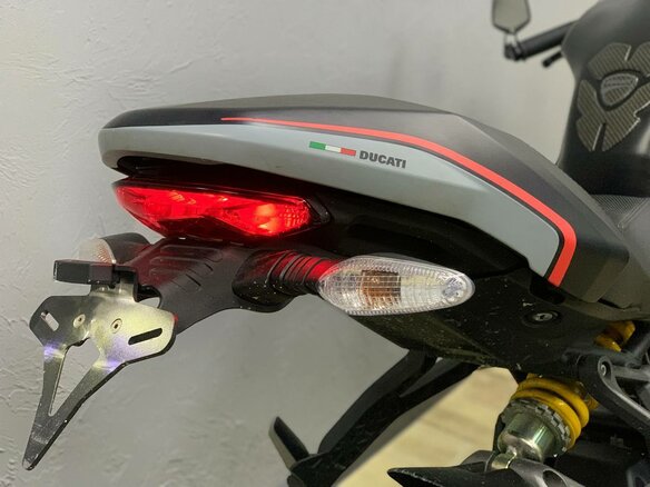 2019 Ducati Monster 821, чёрный - вид 34