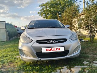2011 Hyundai Solaris I, серебристый, 530000 рублей, вид 1