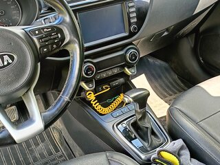 2017 Kia Rio IV, оранжевый, 1290000 рублей, вид 5