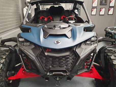 2025 BRP Can-Am Maverick R X RS SAS, синий, 5100000 рублей, вид 2
