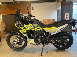 2024 Husqvarna Norden 901, жёлтый, 1300000 рублей, вид 2