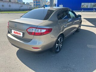 2010 Renault Fluence I, бежевый, 799000 рублей, вид 4