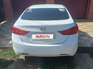 2013 Hyundai Elantra V (MD), белый, 945000 рублей, вид 3