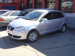 2007 Volkswagen Polo IV Рестайлинг, серебристый, 450000 рублей, вид 1