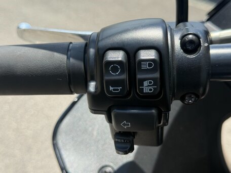 2024 Harley-Davidson Low Rider ST, чёрный, 1899000 рублей, вид 4