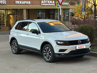 2020 Volkswagen Tiguan II, белый, 2750000 рублей, вид 1